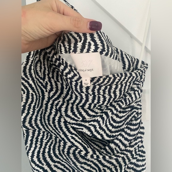 Cinq a sept CHRISTEL DRESS one shoulder dress, size 4, New $595.00 - Picture 9 of 9